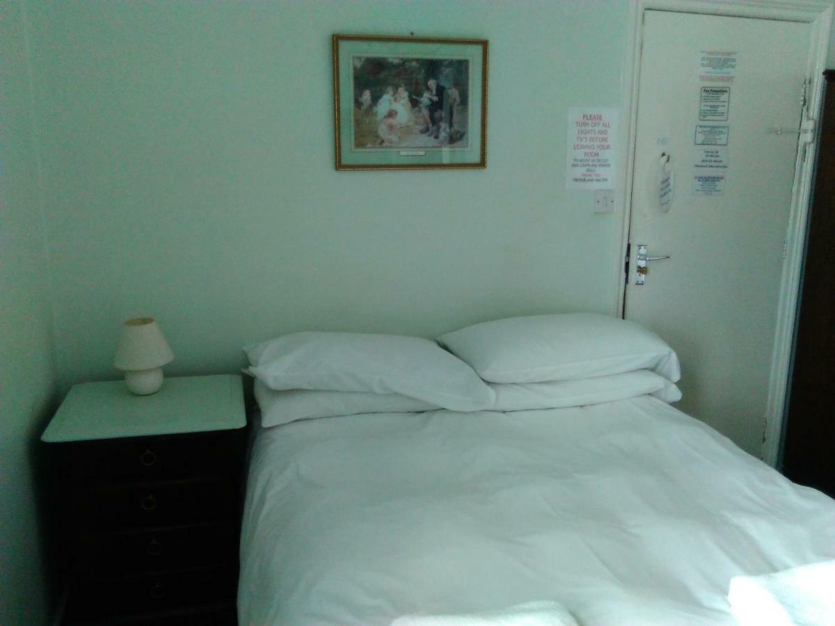 Rivers Vale Hotel Blackpool Bagian luar foto